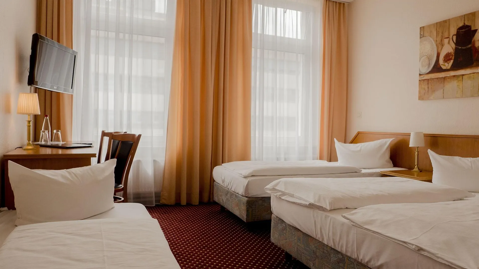 Hotel Lumen Am Hauptbahnhof Hamburg
