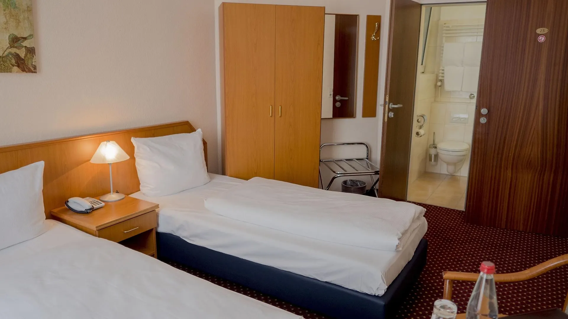 Hotel Lumen Am Hauptbahnhof Hamburg Germany