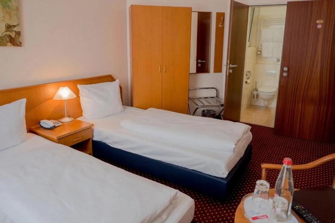 Hotel Lumen Am Hauptbahnhof Hamburg