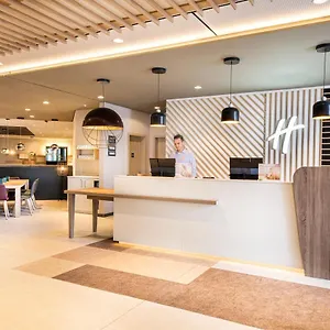 - - Hauptbahnhof By Ihg 4* MHG
